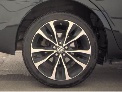 2018 Toyota Corolla SE Sedan