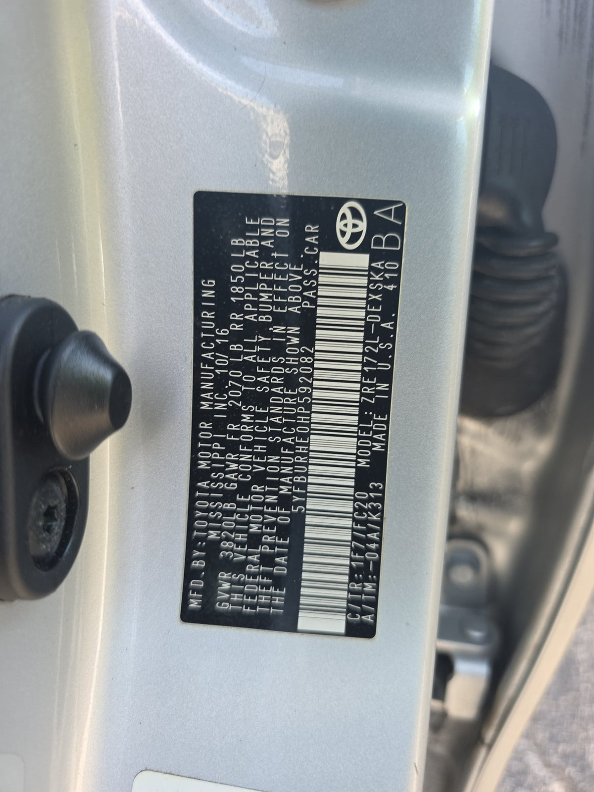 2017 Toyota Corolla LE Sedan