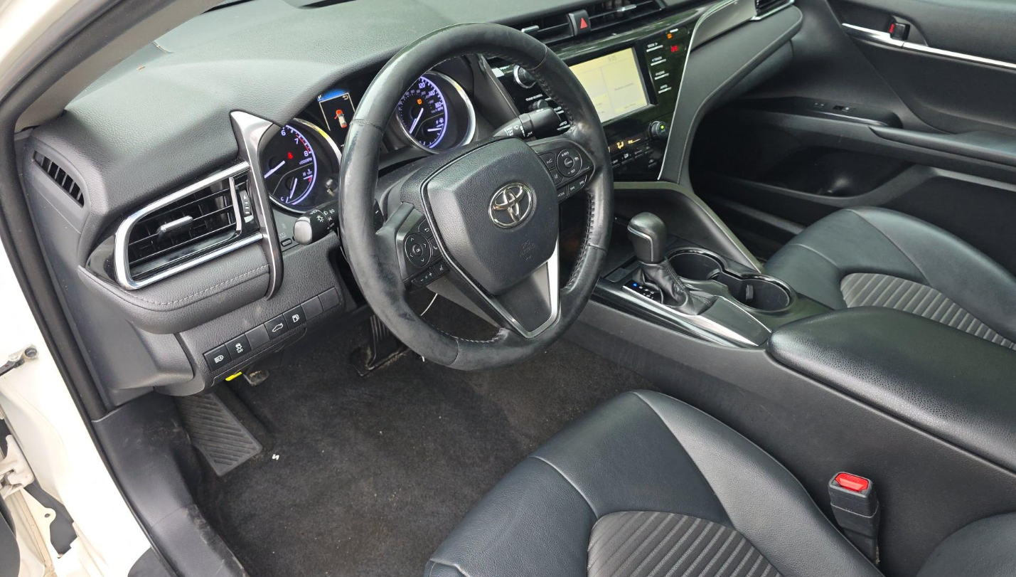 2018 Toyota Camry SE