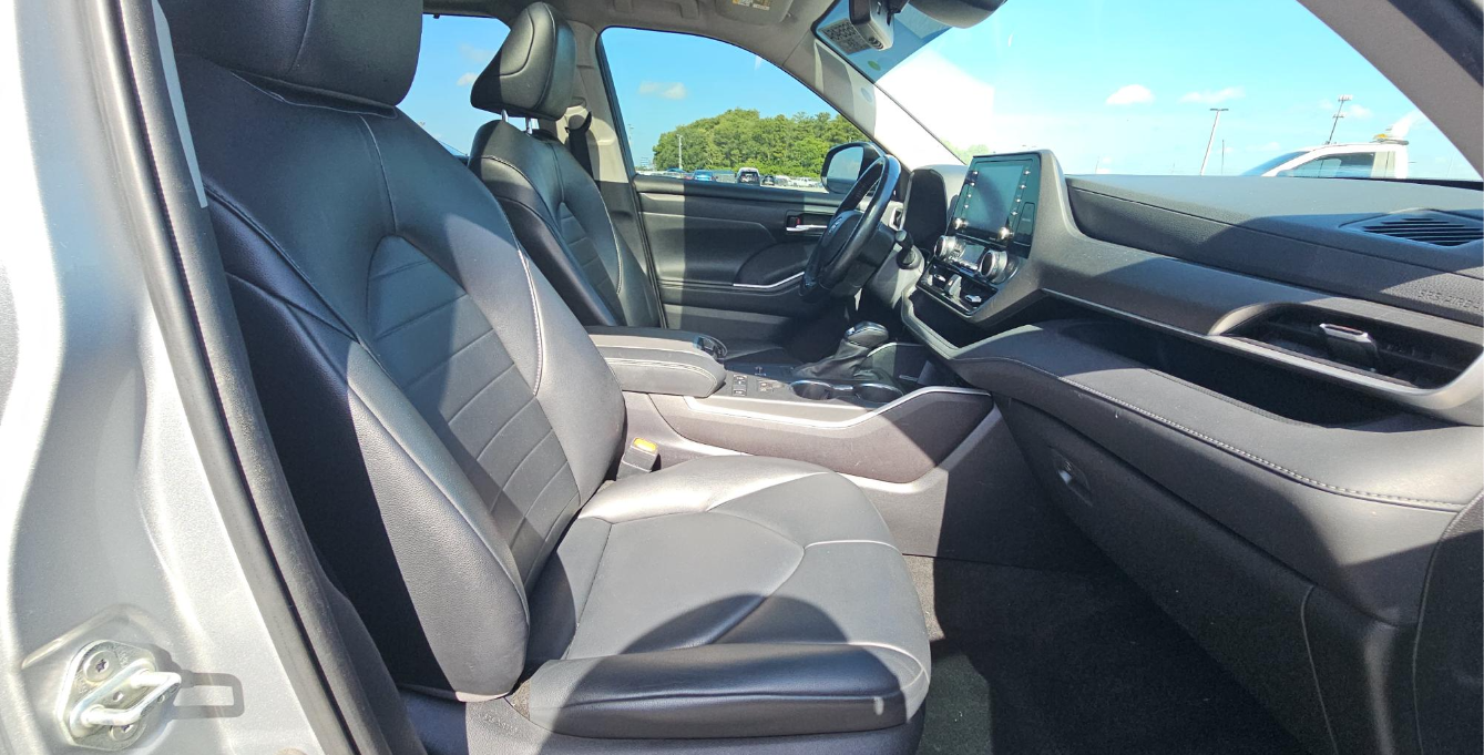 2021 Toyota Highlander XLE SUV FWD