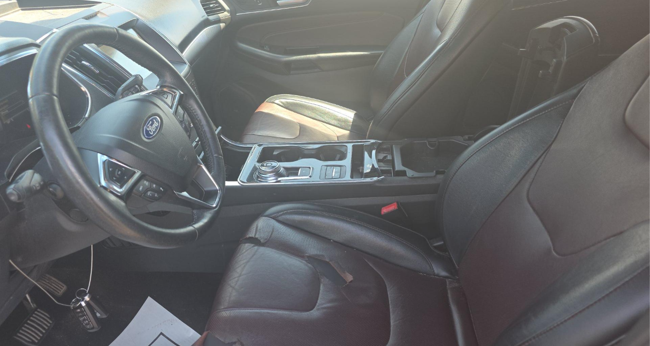 2020 Ford Edge Titanium