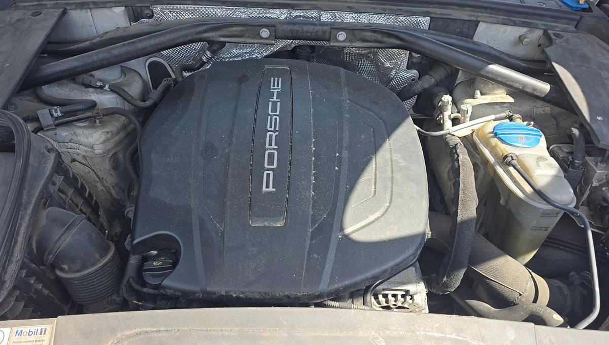 2017 Porsche Macan