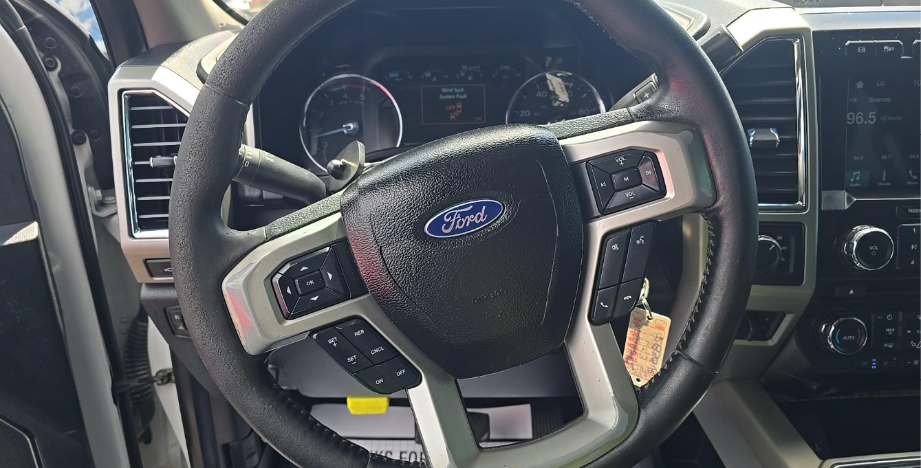 2018 Ford Super Duty F-350 Lariat Crew Cab Long Bed