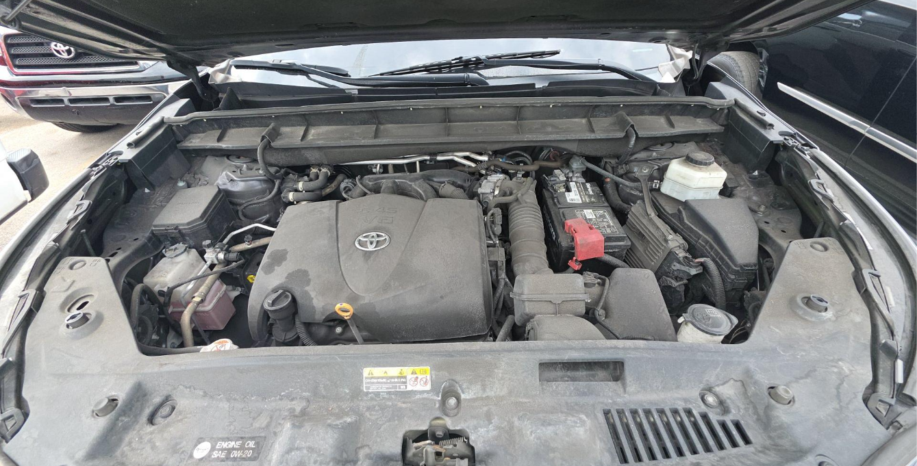 2022 Toyota Highlander L