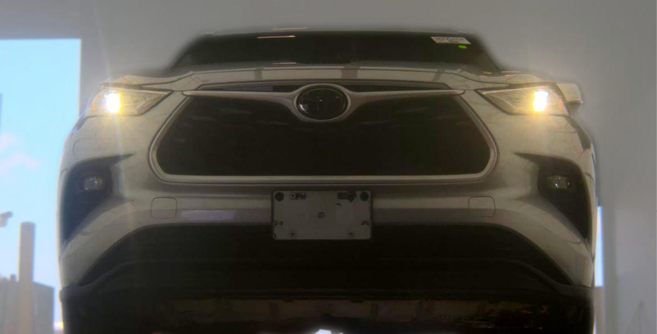 2021 Toyota Highlander XLE SUV FWD