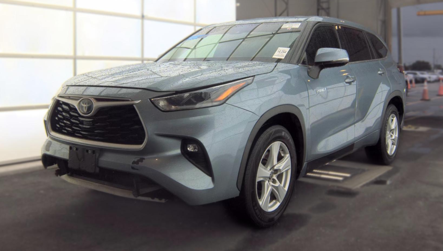 2021 Toyota Highlander Hybrid LE