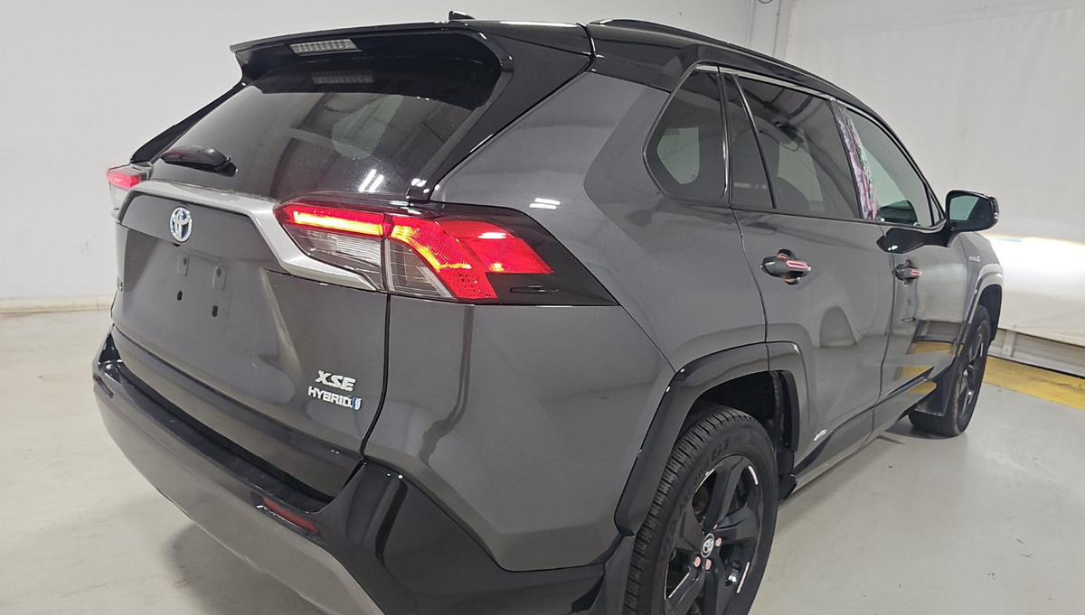 2020 Toyota RAV4 Hybrid XSE