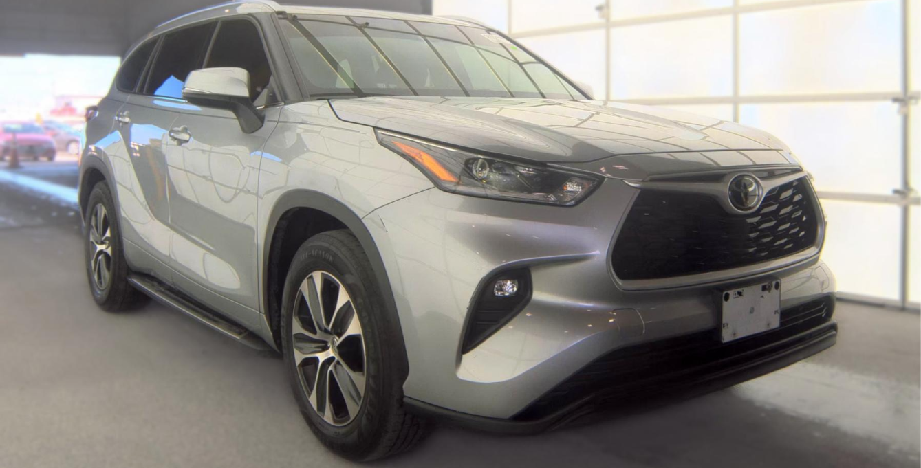 2021 Toyota Highlander XLE SUV FWD