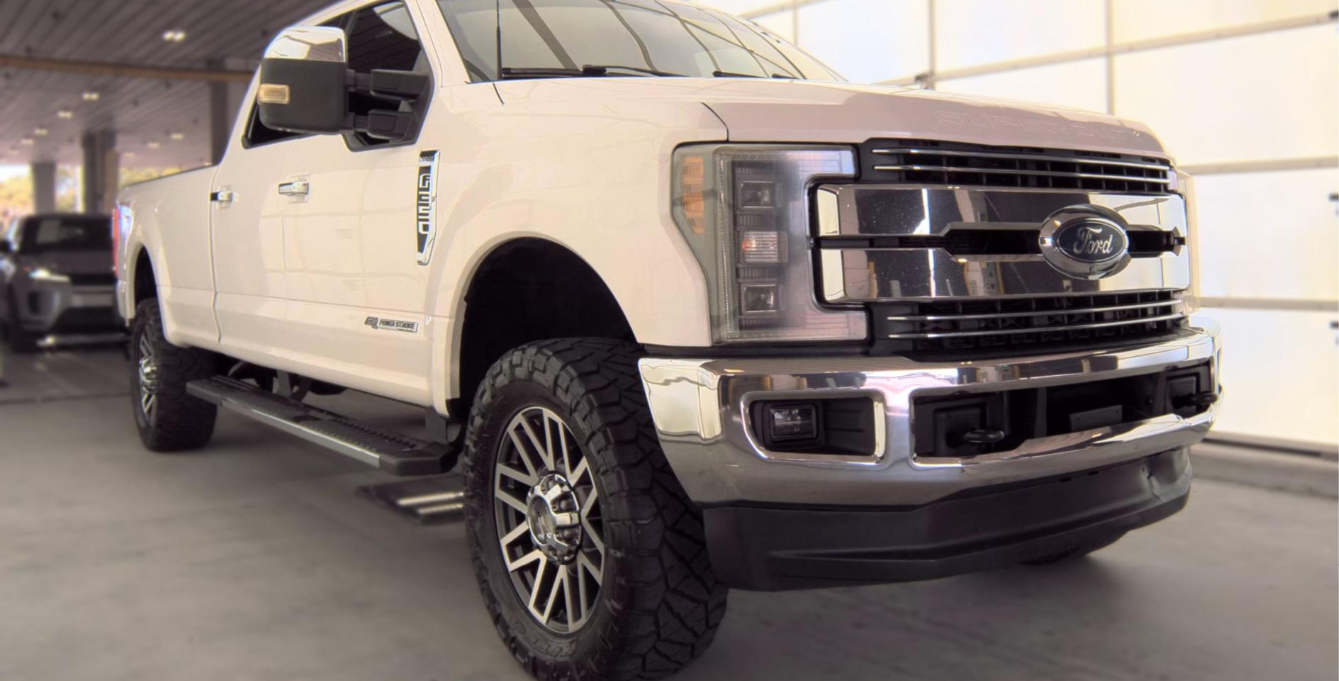 2018 Ford Super Duty F-350 Lariat Crew Cab Long Bed