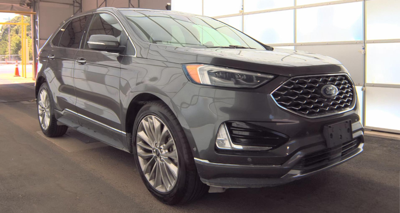 2020 Ford Edge Titanium