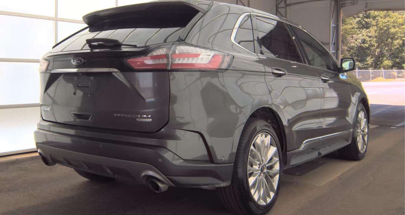 2020 Ford Edge Titanium