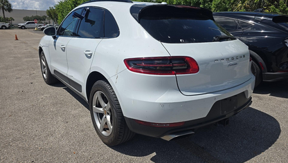2017 Porsche Macan