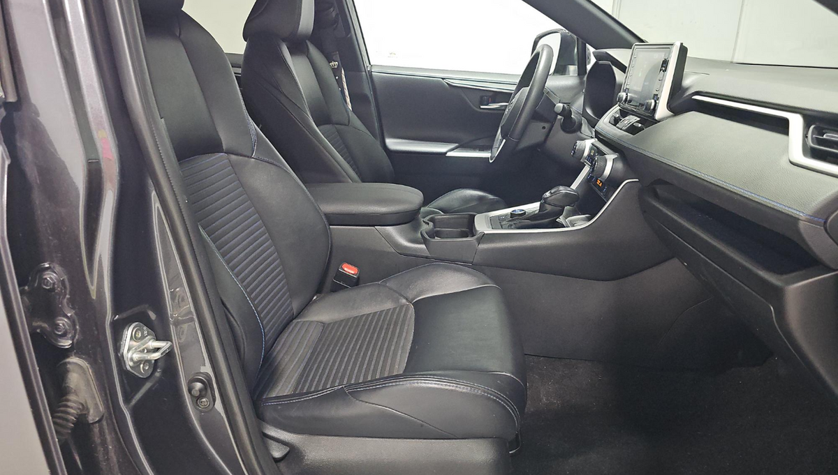 2020 Toyota RAV4 Hybrid XSE