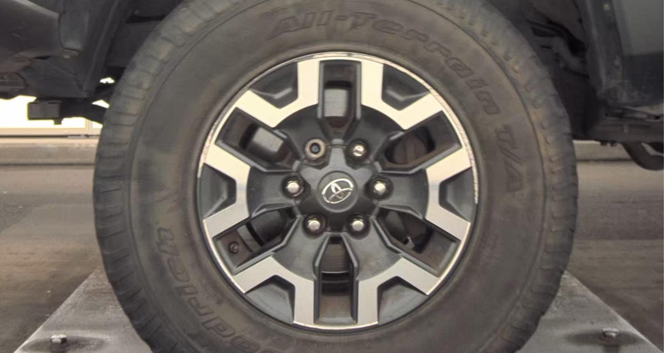 2020 Toyota Tacoma TRD Off-Road Crew Cab Medium Bed