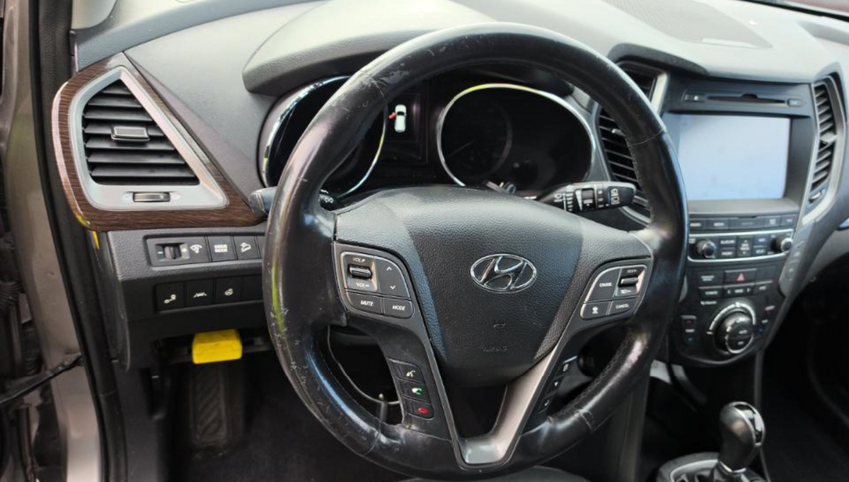 2017 Hyundai Santa Fe Sport 2.0T Ultimate