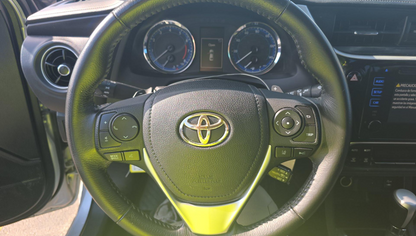 2017 Toyota Corolla LE Sedan