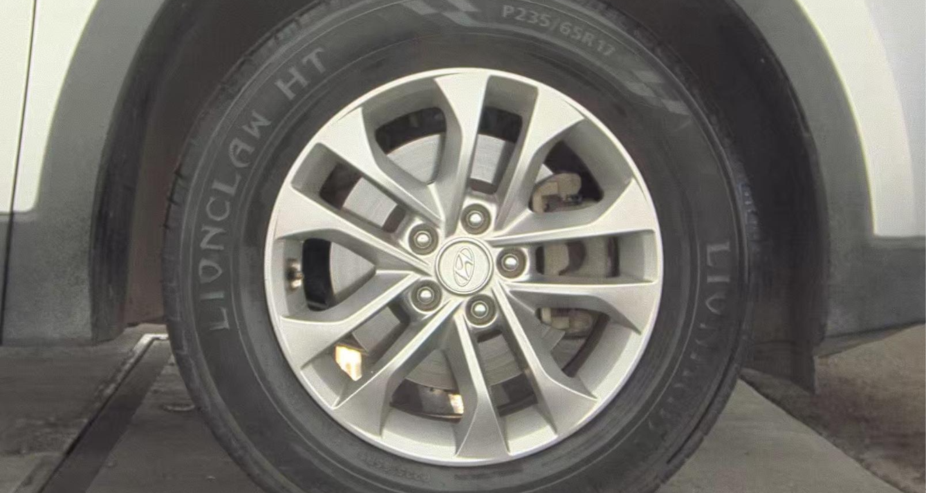 2019 Hyundai Santa Fe SE