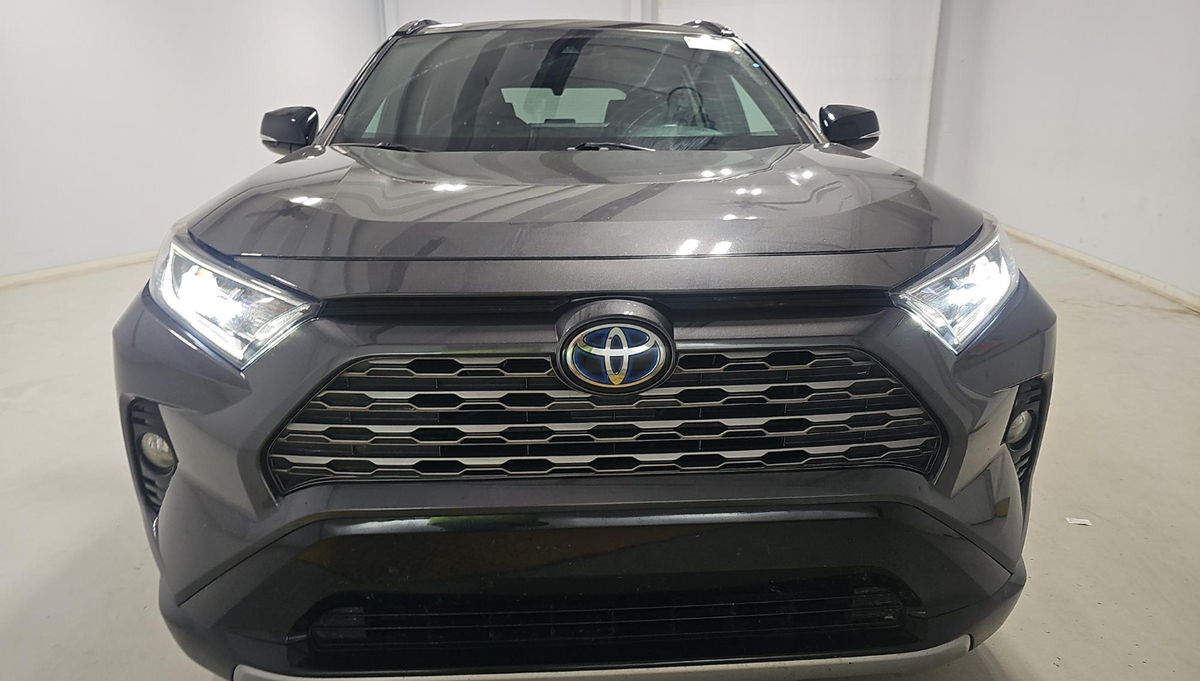 2020 Toyota RAV4 Hybrid XSE
