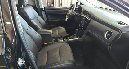 2018 Toyota Corolla SE Sedan