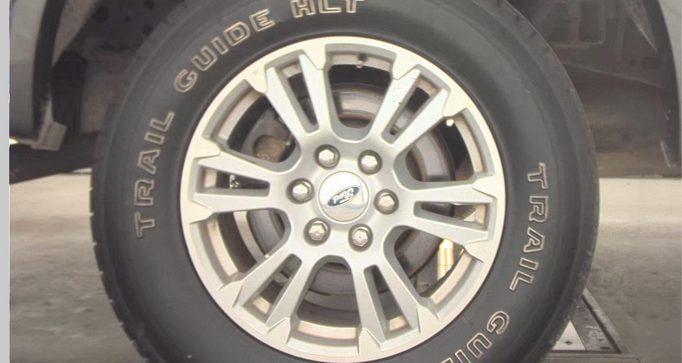2016 Ford F-150 Lariat Crew Cab Short Bed