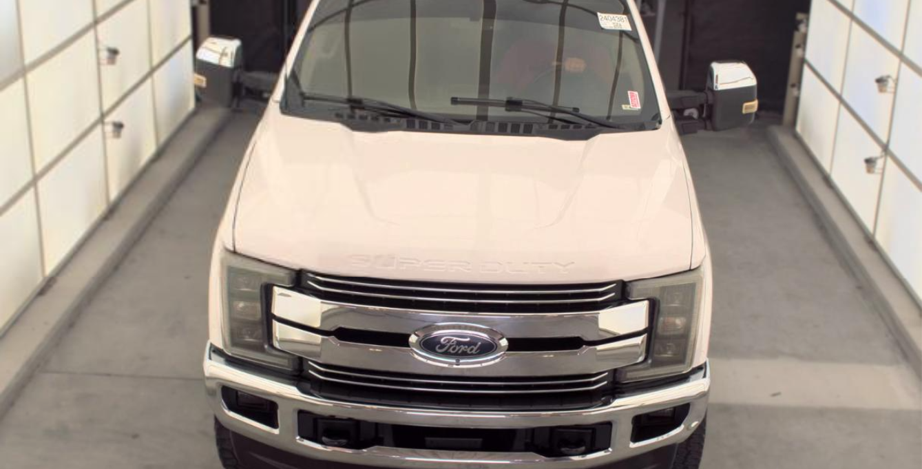 2018 Ford Super Duty F-350 Lariat Crew Cab Long Bed