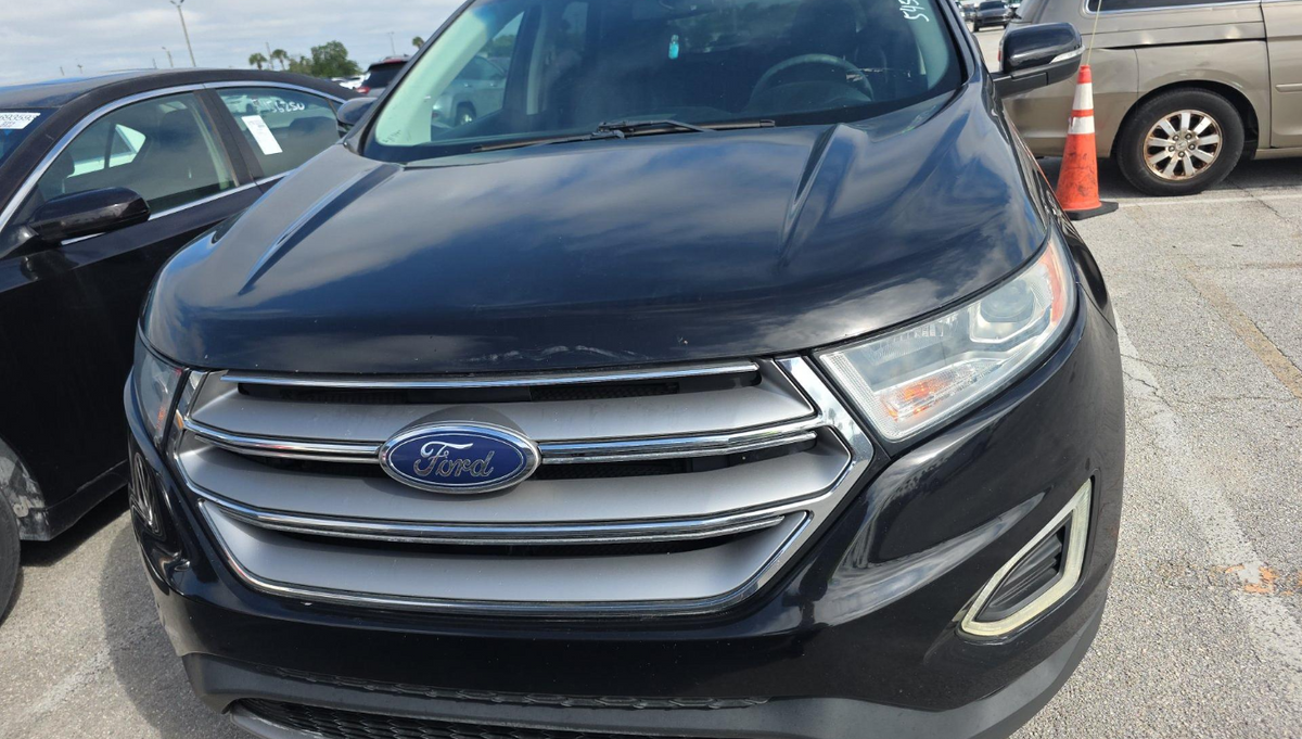2016 Ford Edge Titanium